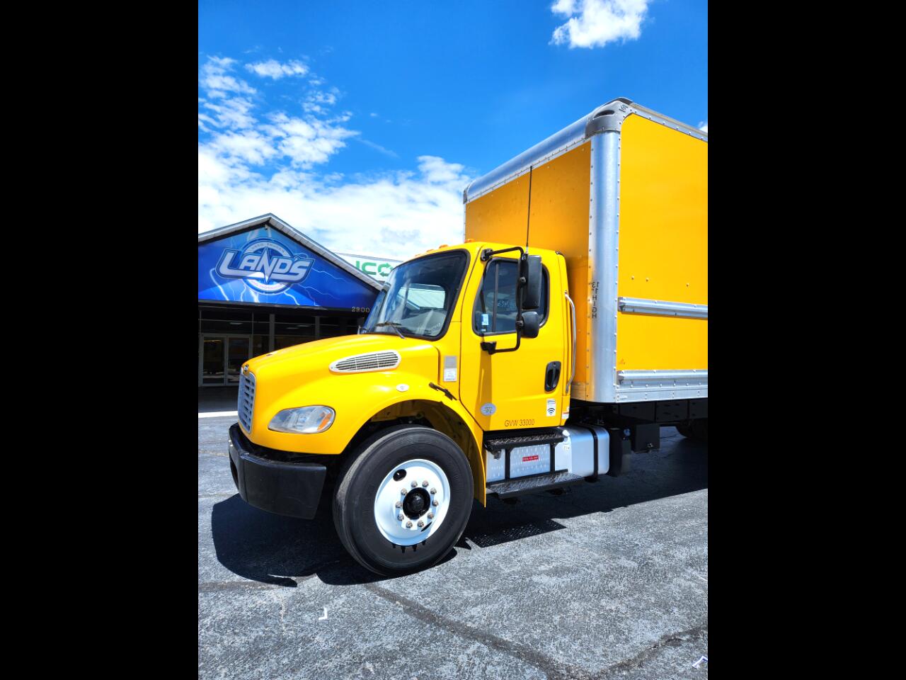 2019 Freightliner M2 106 
