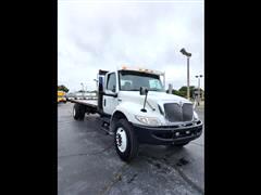 2020 International MV607 