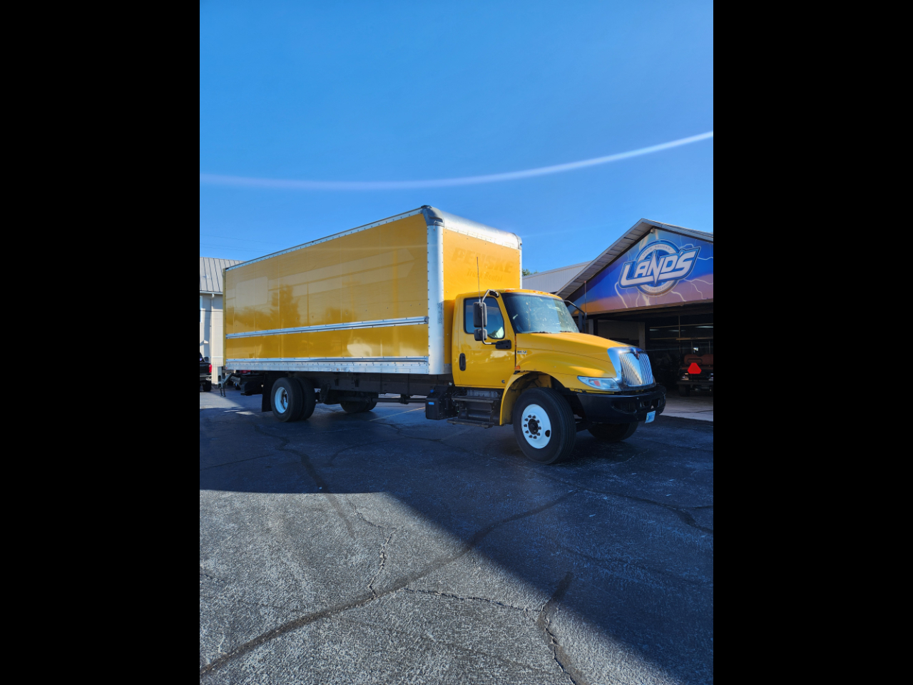 2020 International MV607 