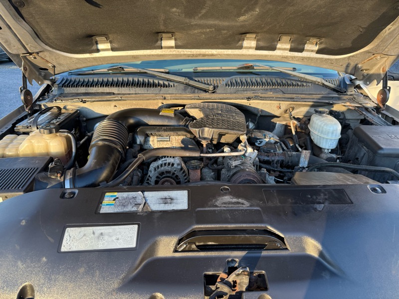 GMC Sierra 2500HD Work Truck Crew Cab Long Bed 4WD 2004