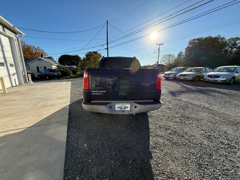Ford Explorer Sport Trac XLT 4WD 2003