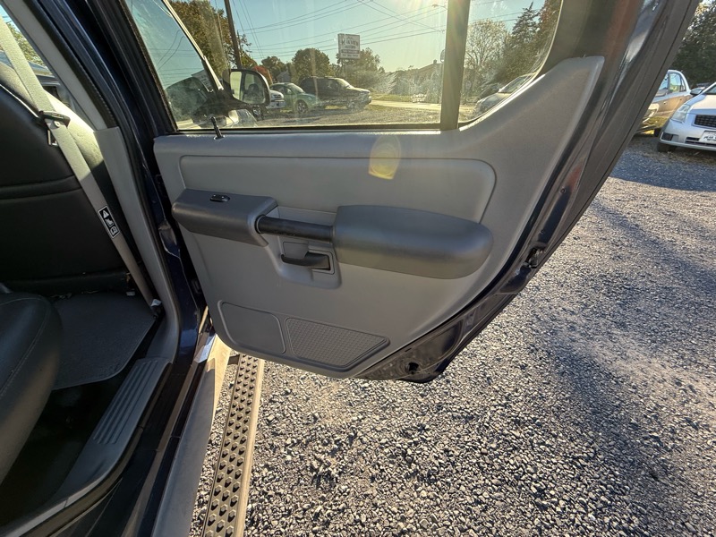 Ford Explorer Sport Trac XLT 4WD 2003