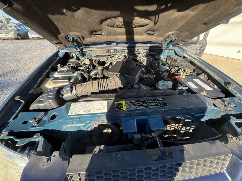 Ford Explorer Sport Trac XLT 4WD 2003