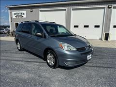 2004 Toyota Sienna 