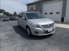 2011 Volkswagen Routan 