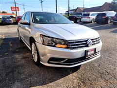 2017 Volkswagen Passat  2017 Volkswagen Passat