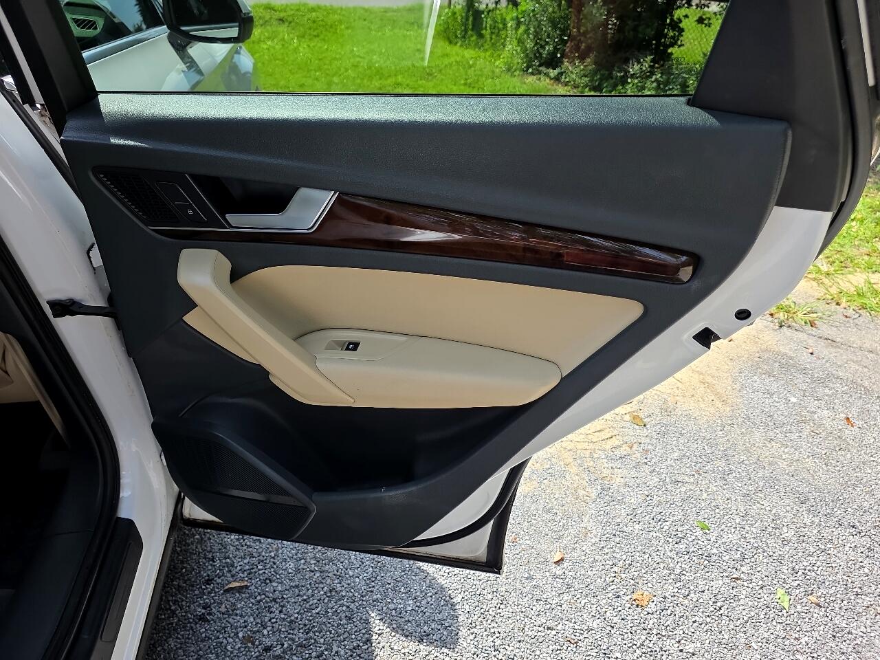 Audi Q5 2.0T Premium Plus quattro 2018
