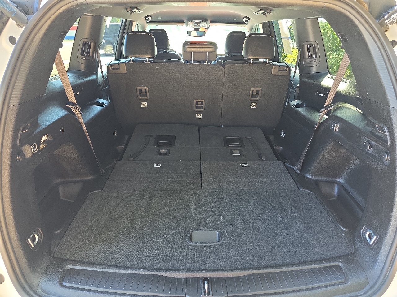 Jeep Grand Cherokee L Laredo 4WD 2024