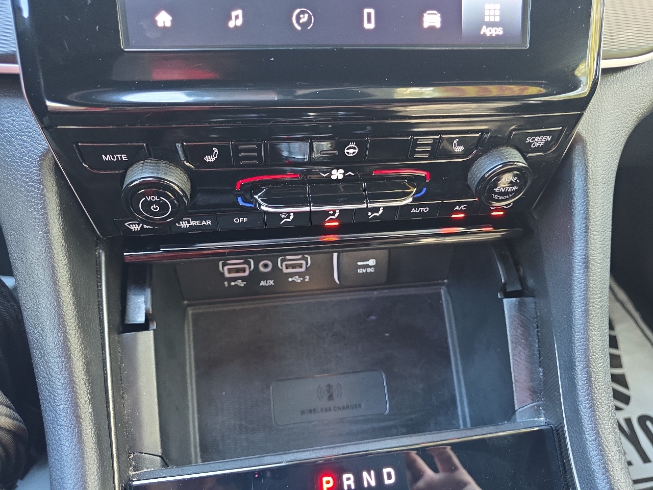 Jeep Grand Cherokee L Laredo 4WD 2024