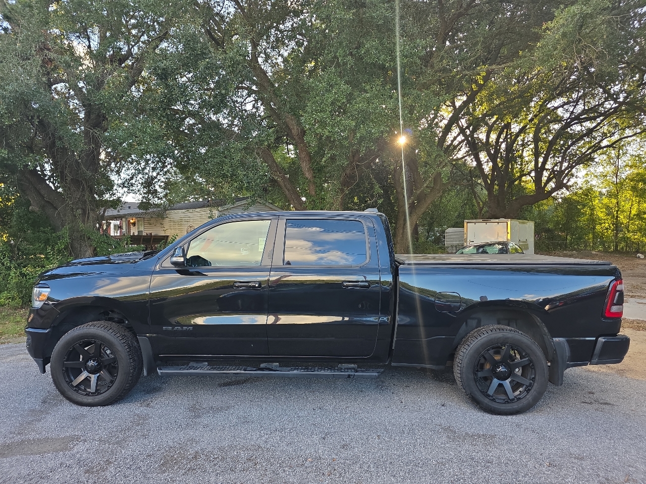 RAM 1500 Sport Crew Cab LWB 4WD 2020