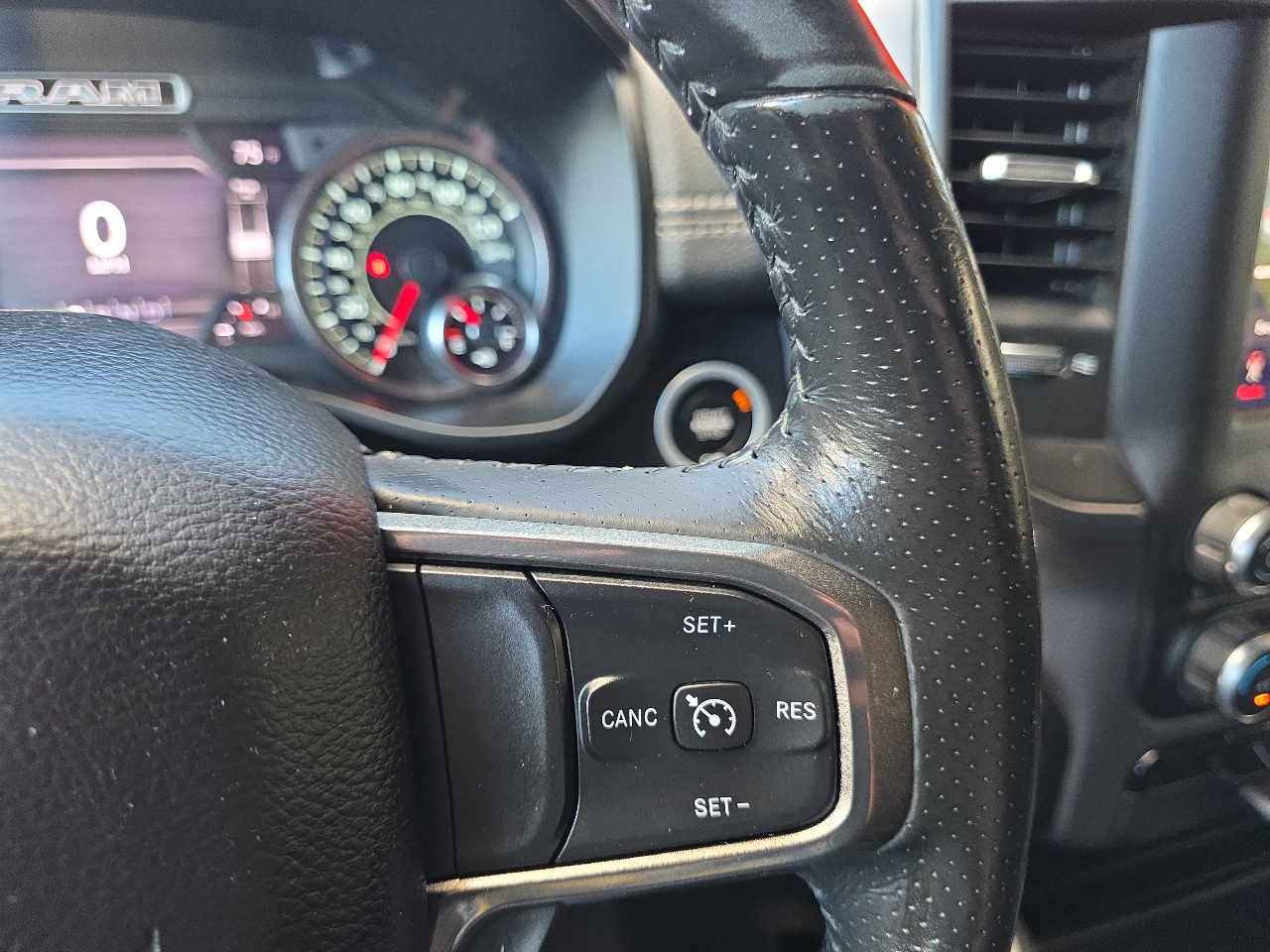 RAM 1500 Sport Crew Cab LWB 4WD 2020