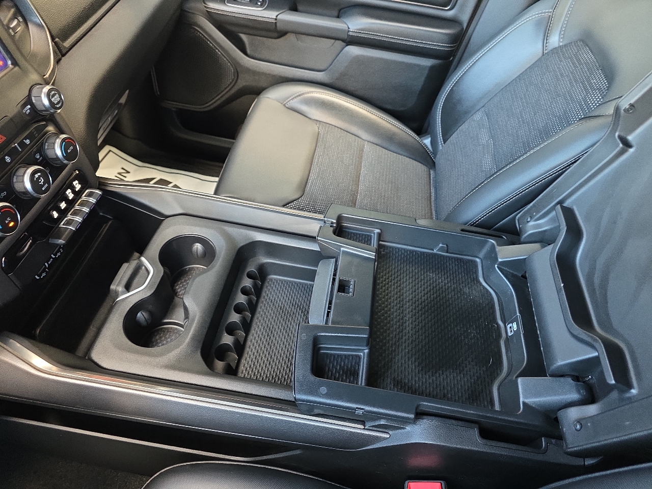 RAM 1500 Sport Crew Cab LWB 4WD 2020