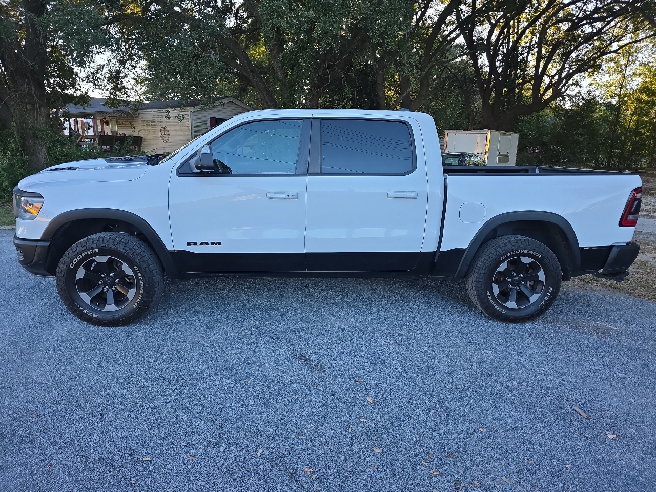 RAM 1500 Rebel Crew Cab SB 4WD 2019