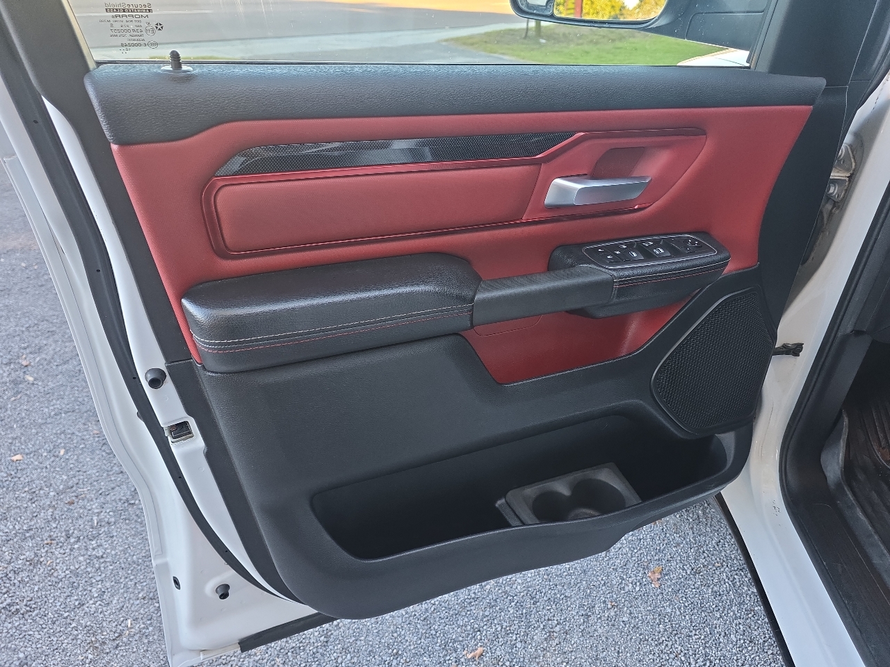 RAM 1500 Rebel Crew Cab SB 4WD 2019