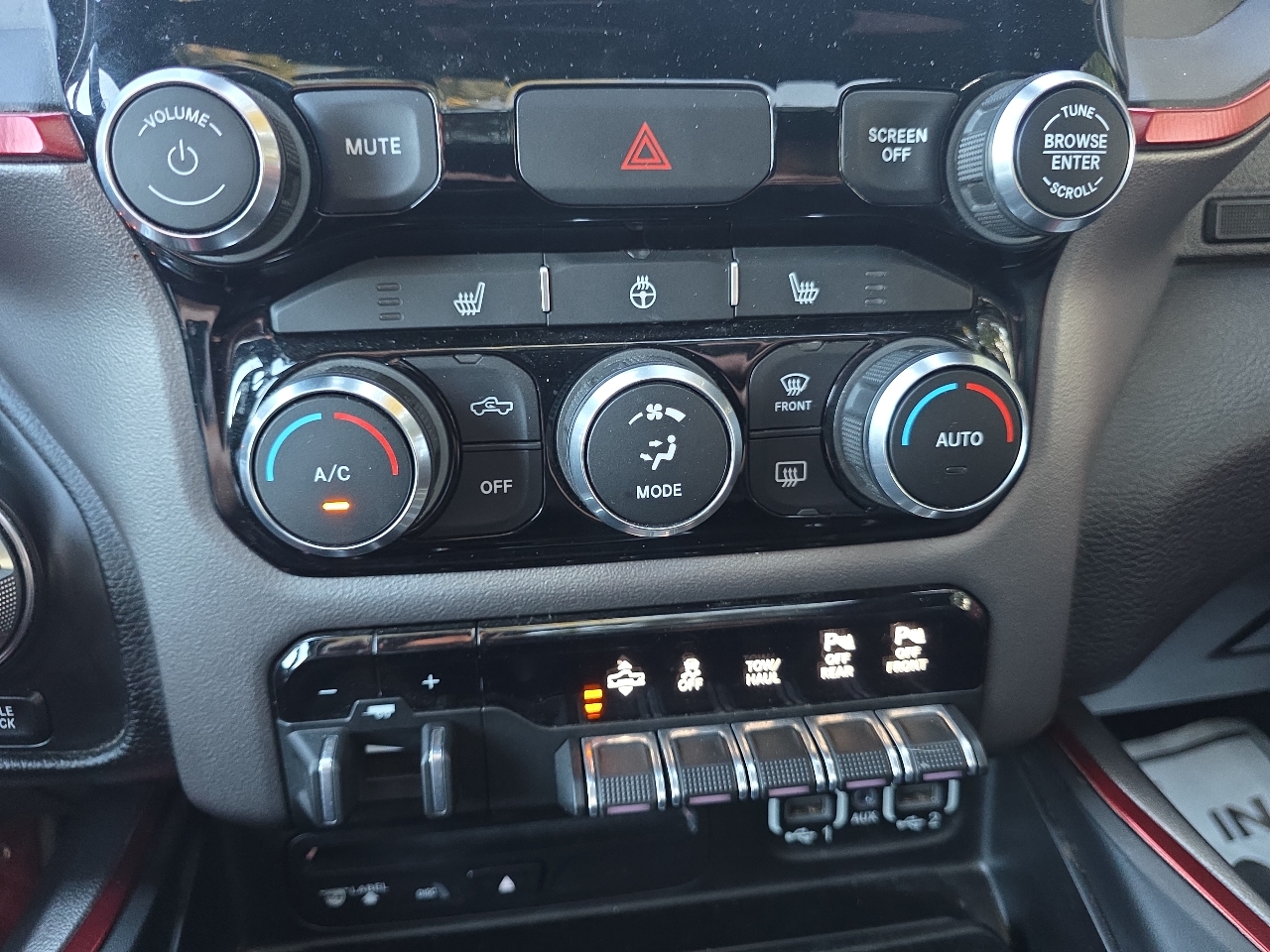 RAM 1500 Rebel Crew Cab SB 4WD 2019