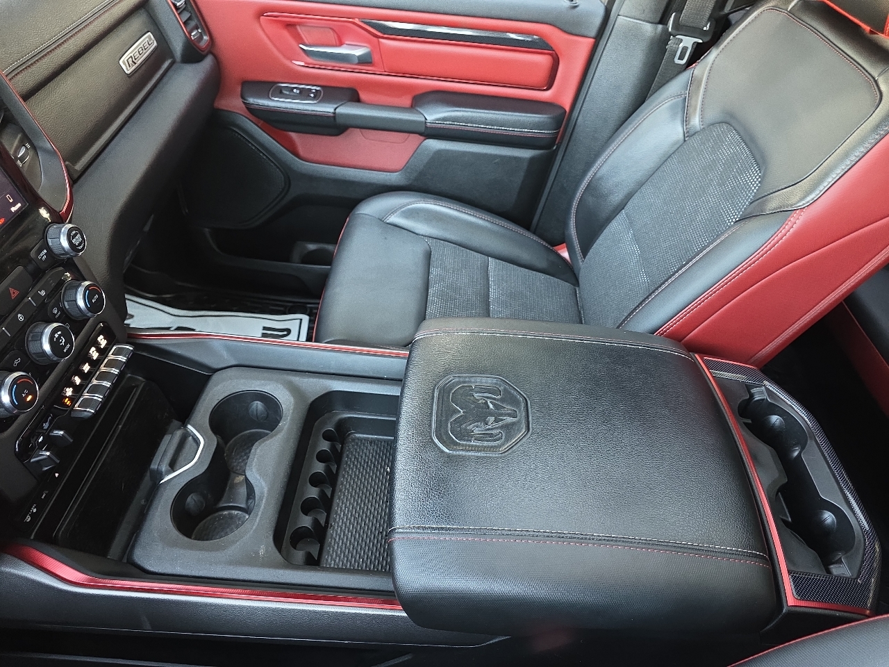 RAM 1500 Rebel Crew Cab SB 4WD 2019