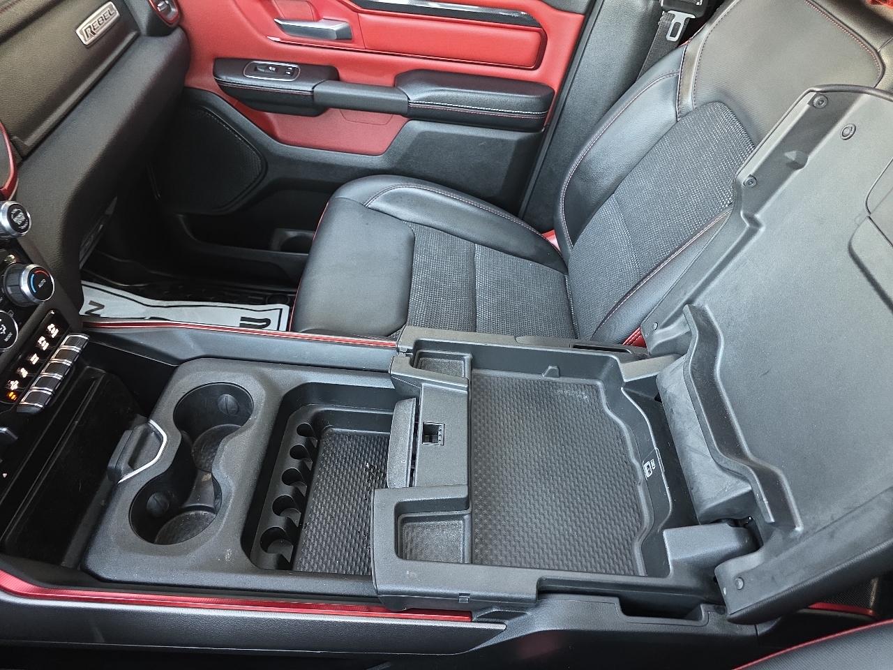 RAM 1500 Rebel Crew Cab SB 4WD 2019