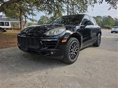2017 Porsche Macan 