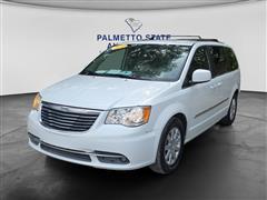 2014 Chrysler Town & Country 