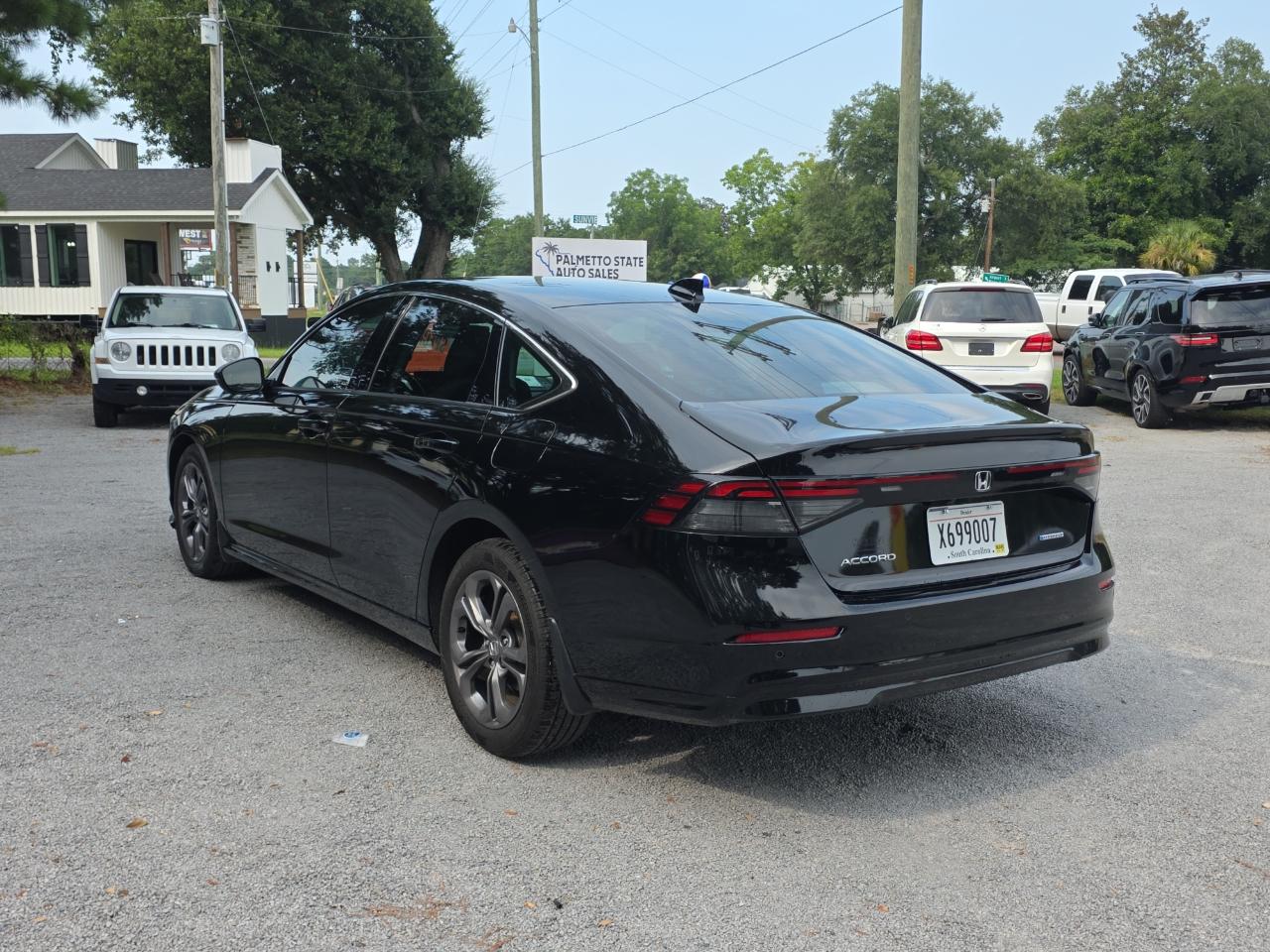 Honda Accord EX-L Hybrid 2025