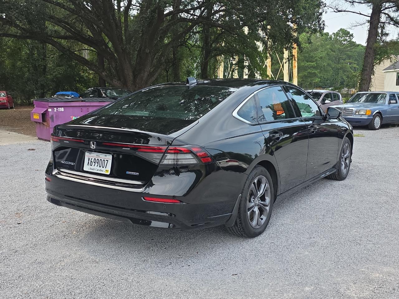 Honda Accord EX-L Hybrid 2025