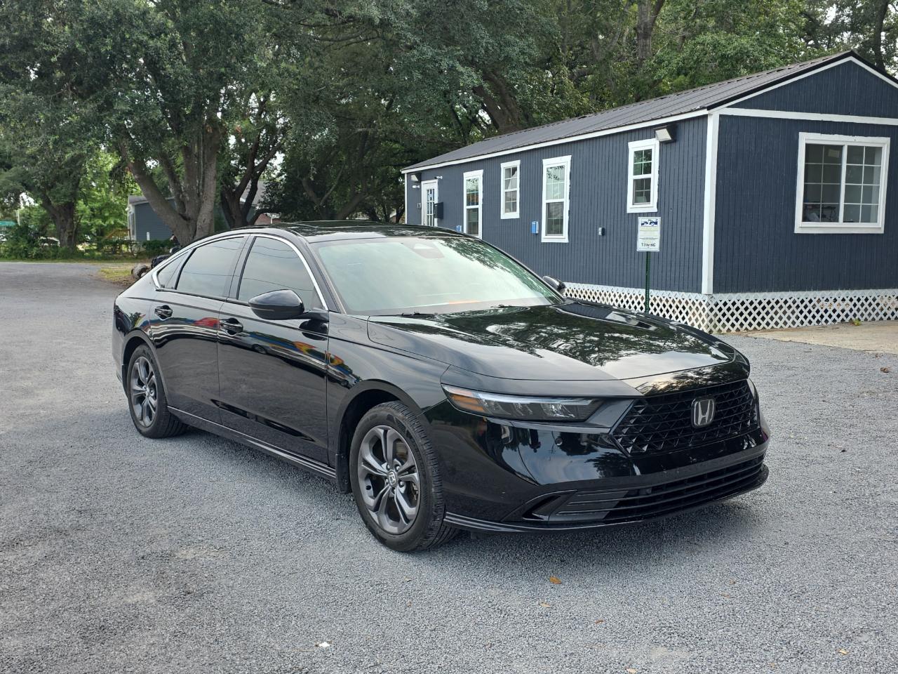 Honda Accord EX-L Hybrid 2025