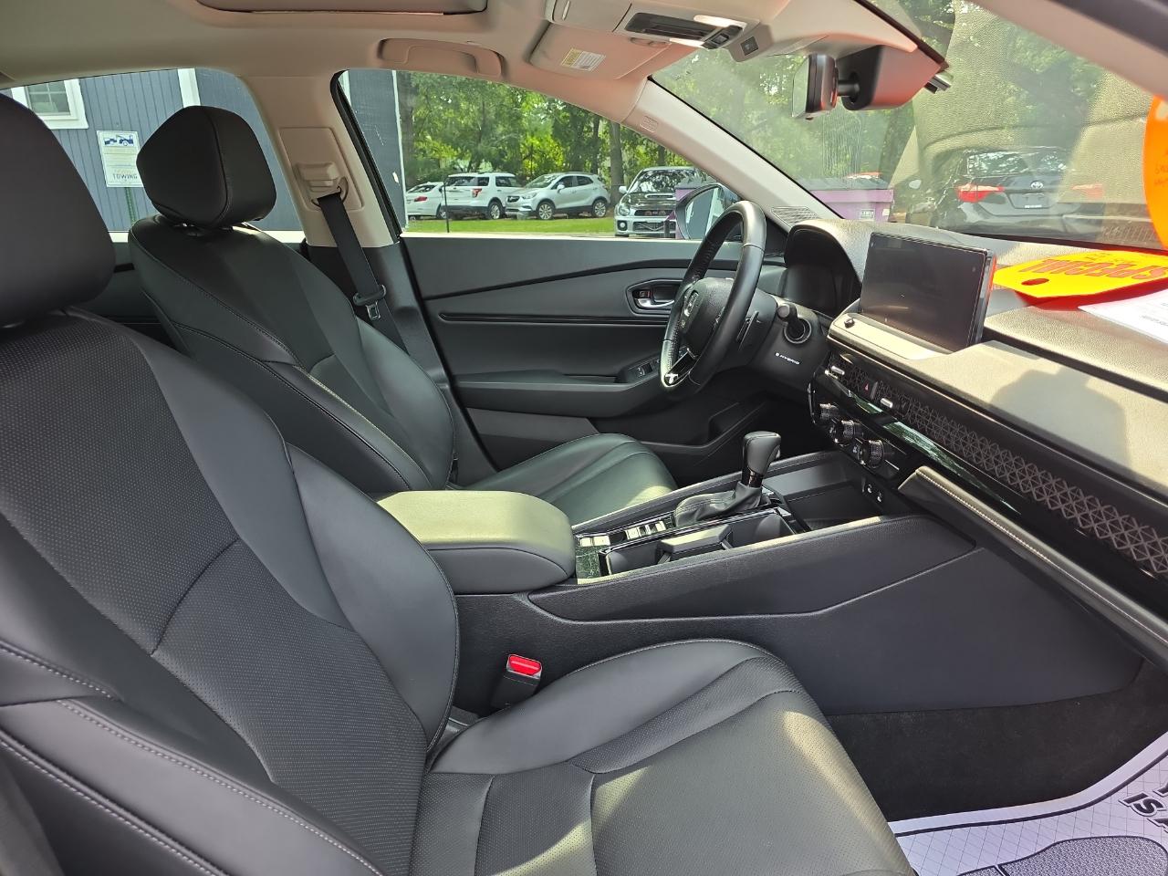Honda Accord EX-L Hybrid 2025