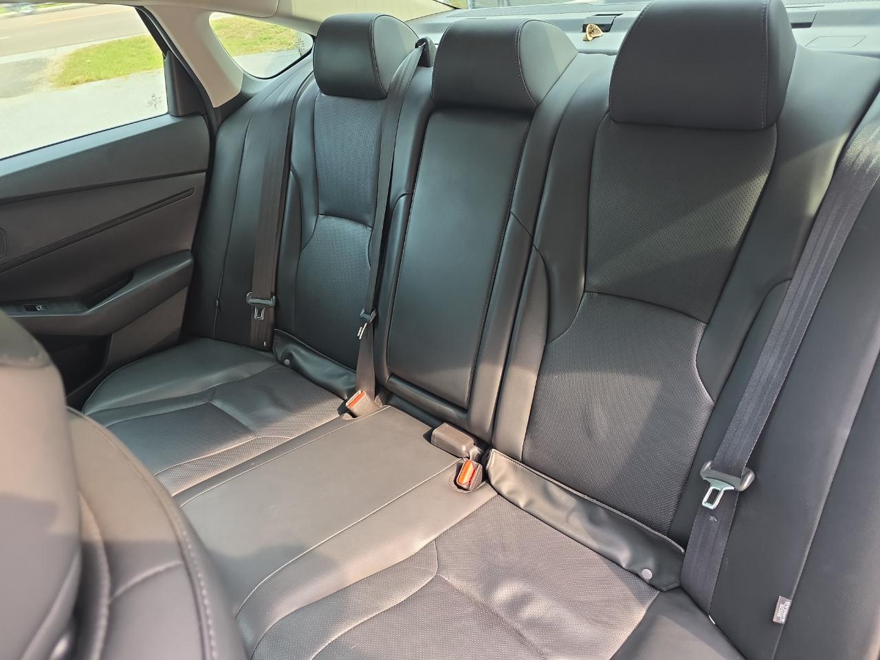 Honda Accord EX-L Hybrid 2025