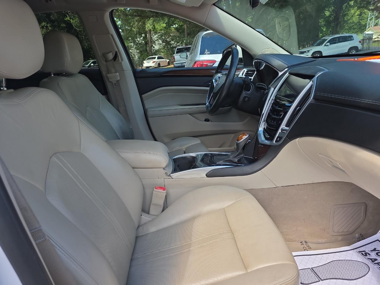 Cadillac SRX Luxury Collection 2013