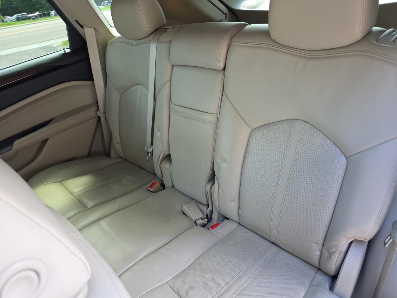 Cadillac SRX Luxury Collection 2013