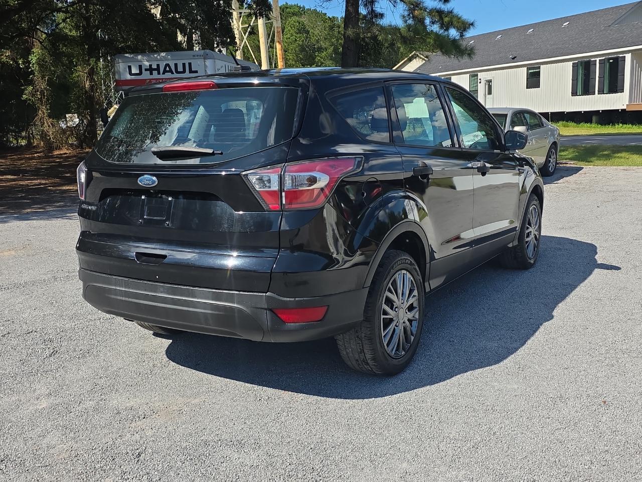 Ford Escape S FWD 2017