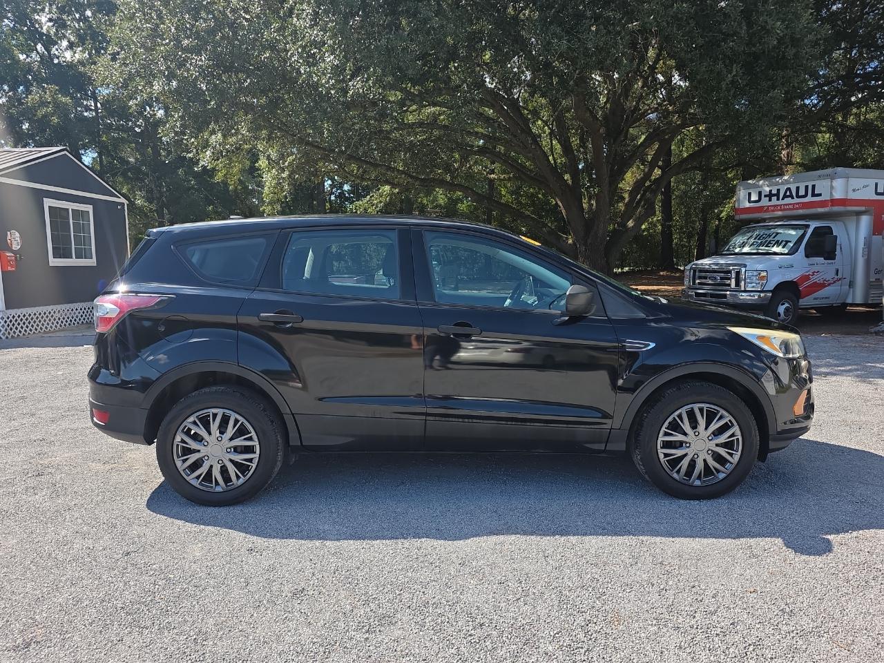 Ford Escape S FWD 2017