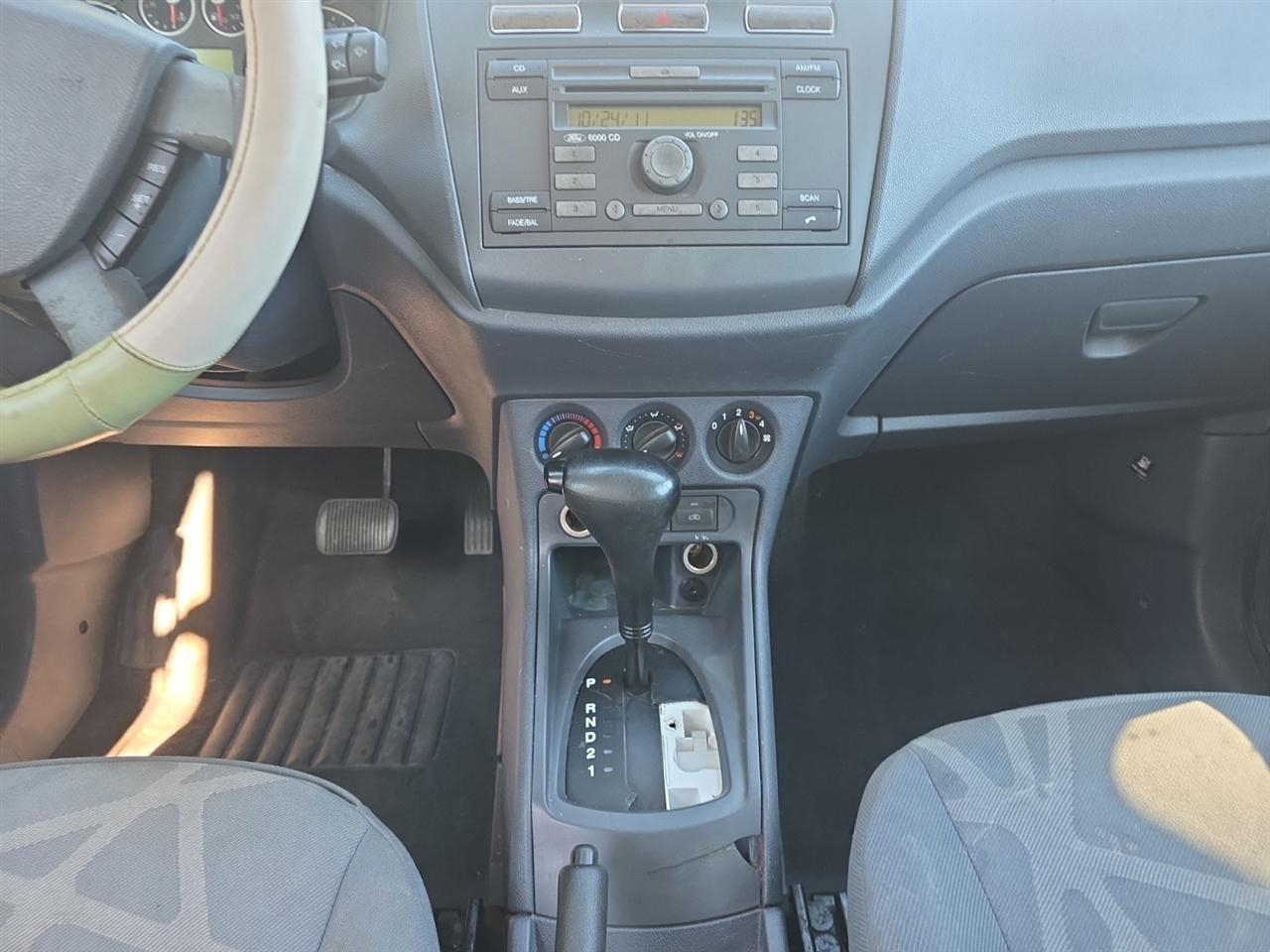 Ford Transit Connect XLT Wagon 2012