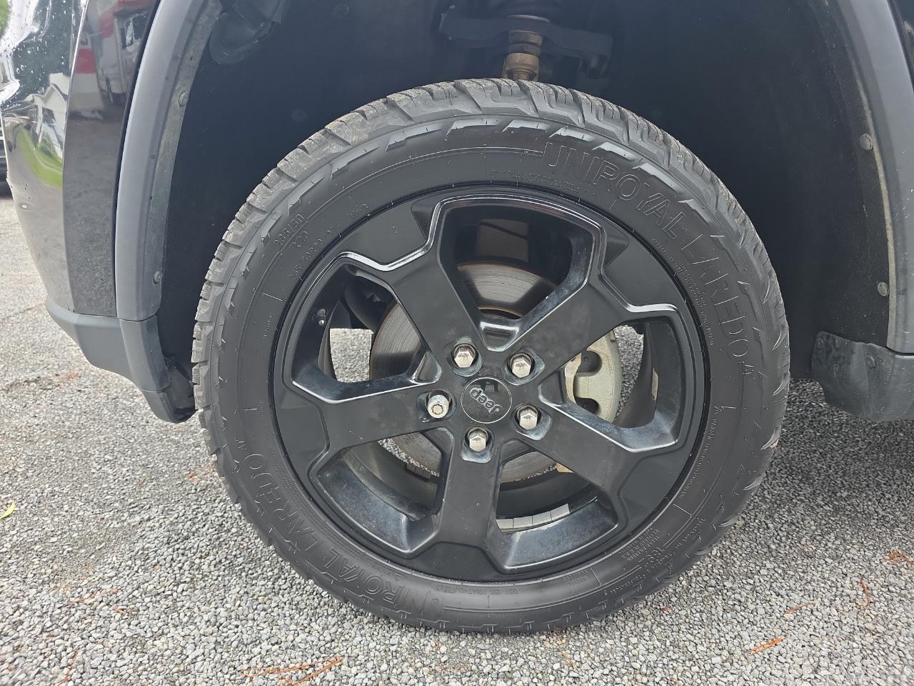 Jeep Grand Cherokee Laredo 4WD 2019