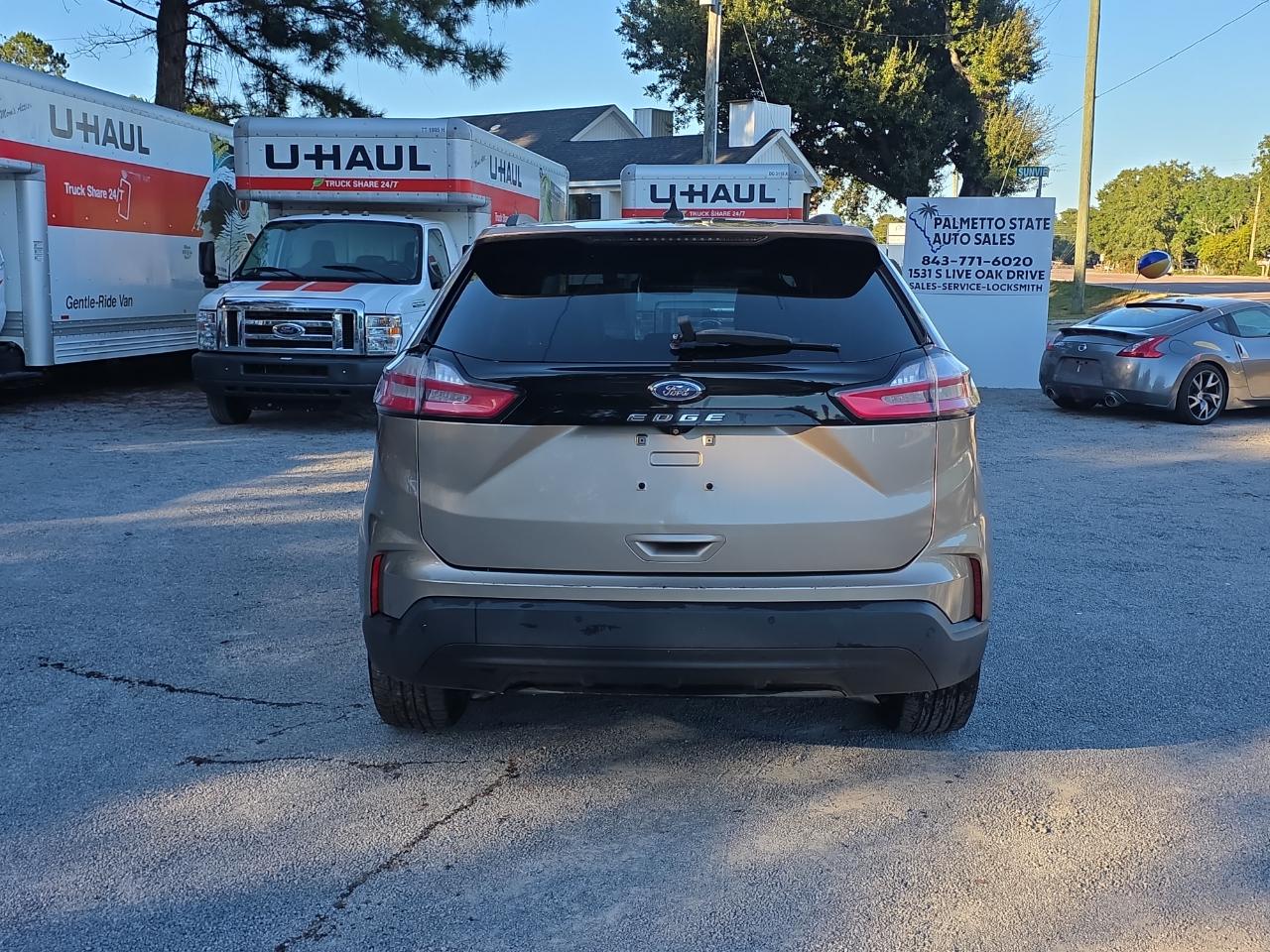 Ford Edge SE FWD 2021
