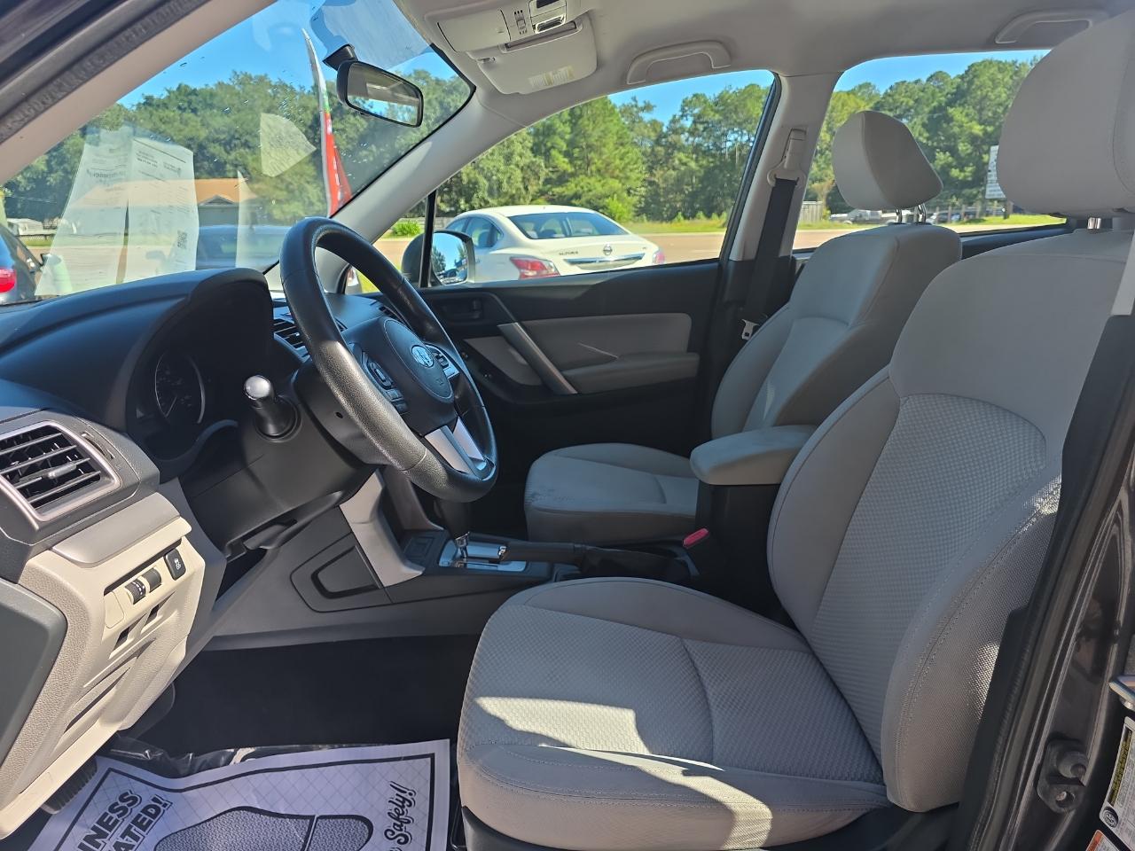 Subaru Forester 2.5i Premium PZEV CVT 2017