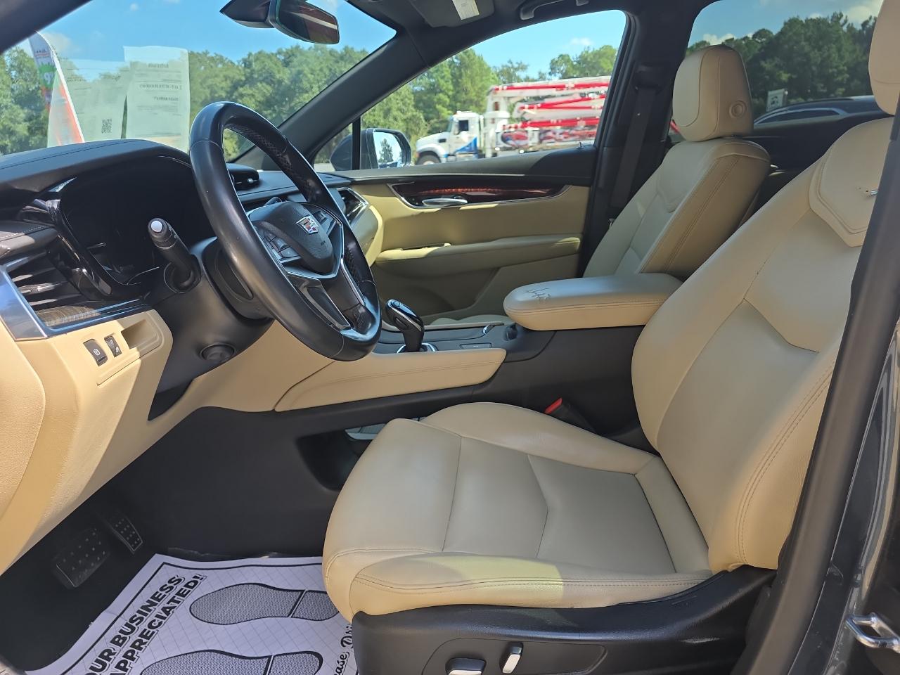 Cadillac XT5 Base 2019