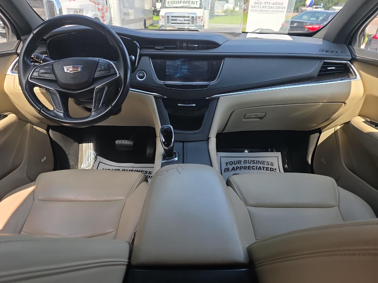 Cadillac XT5 Base 2019