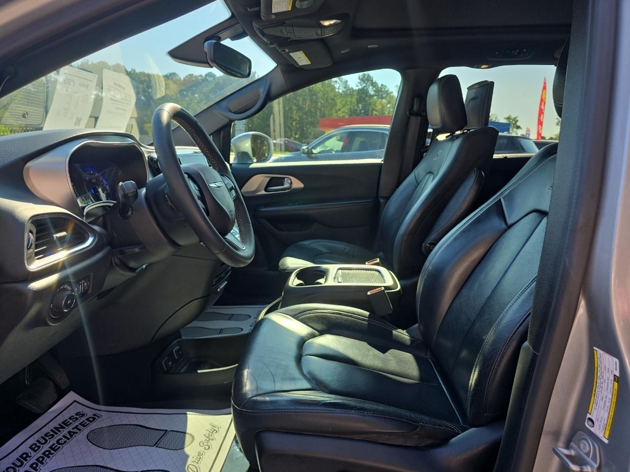 Chrysler Pacifica Touring-L Plus 2019