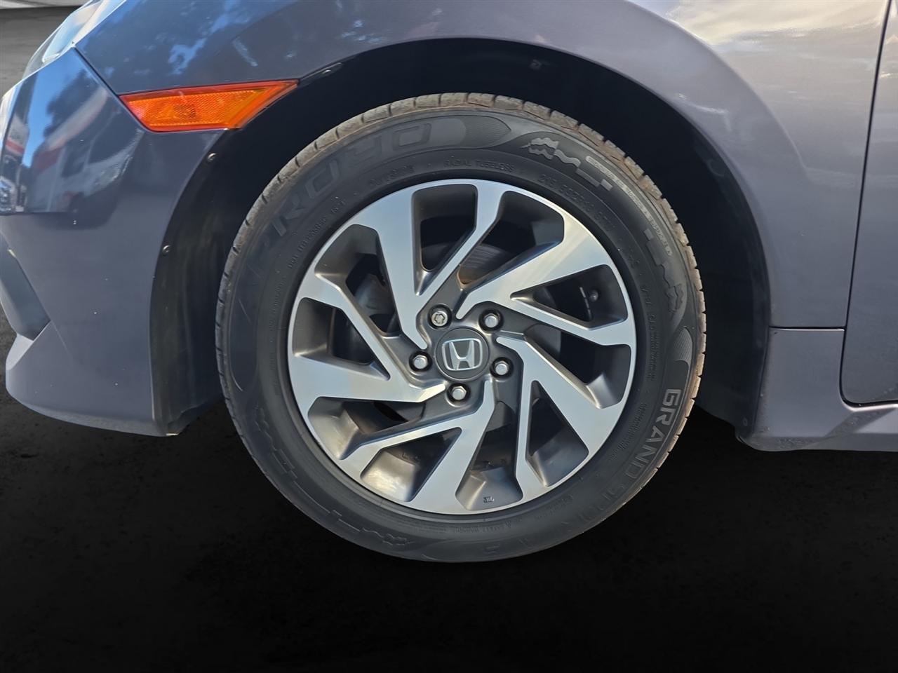 Honda Civic EX Sedan CVT 2016