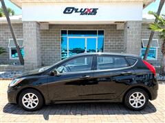 2012 Hyundai Accent  2012 Hyundai Accent