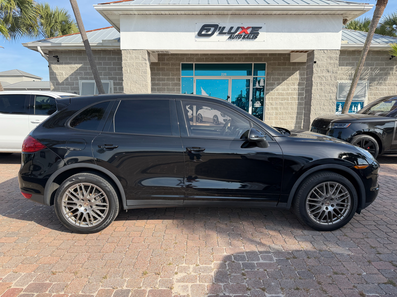 2013 Porsche Cayenne Sport