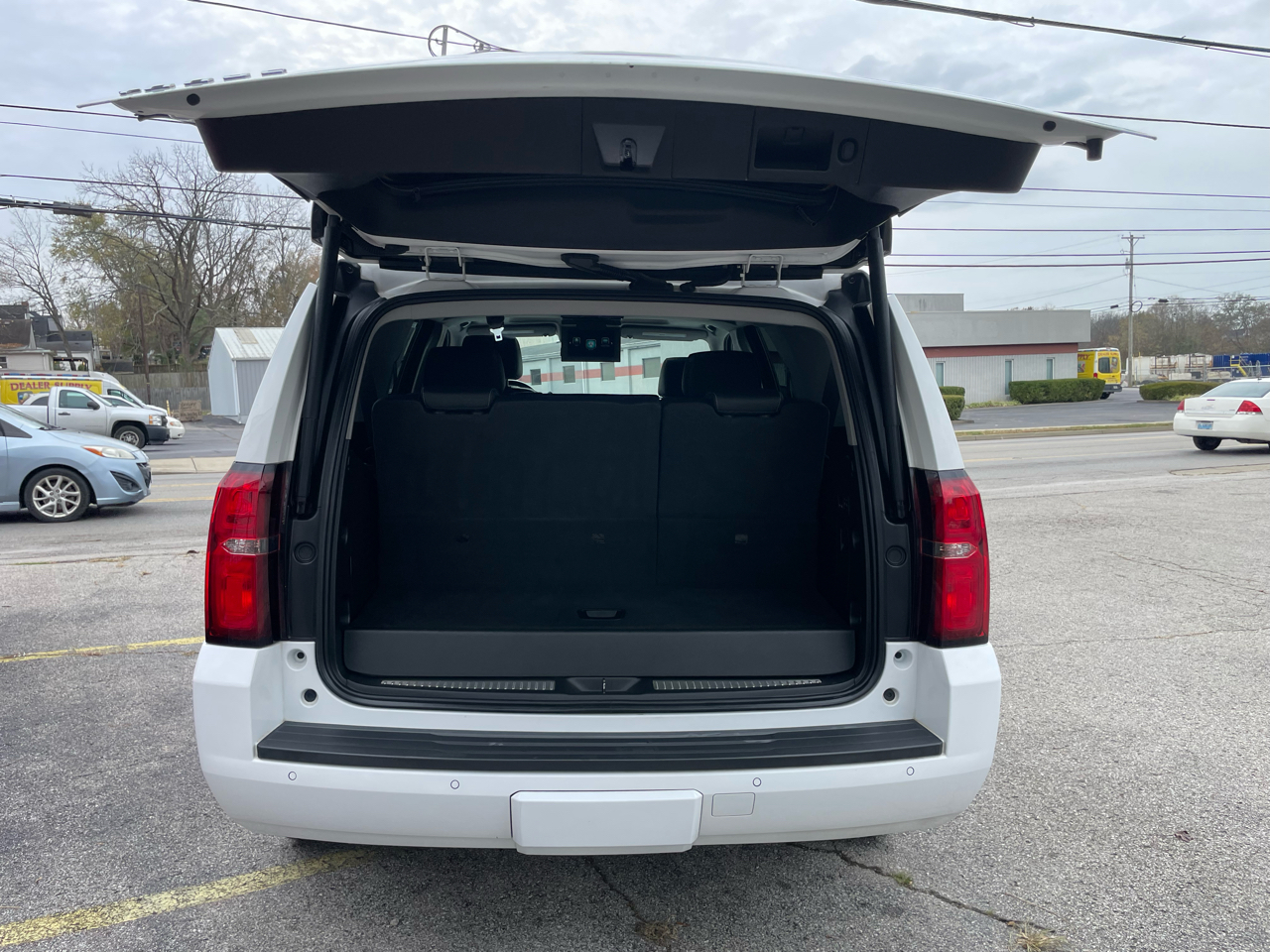 Chevrolet Tahoe 4WD 4dr LT 2020