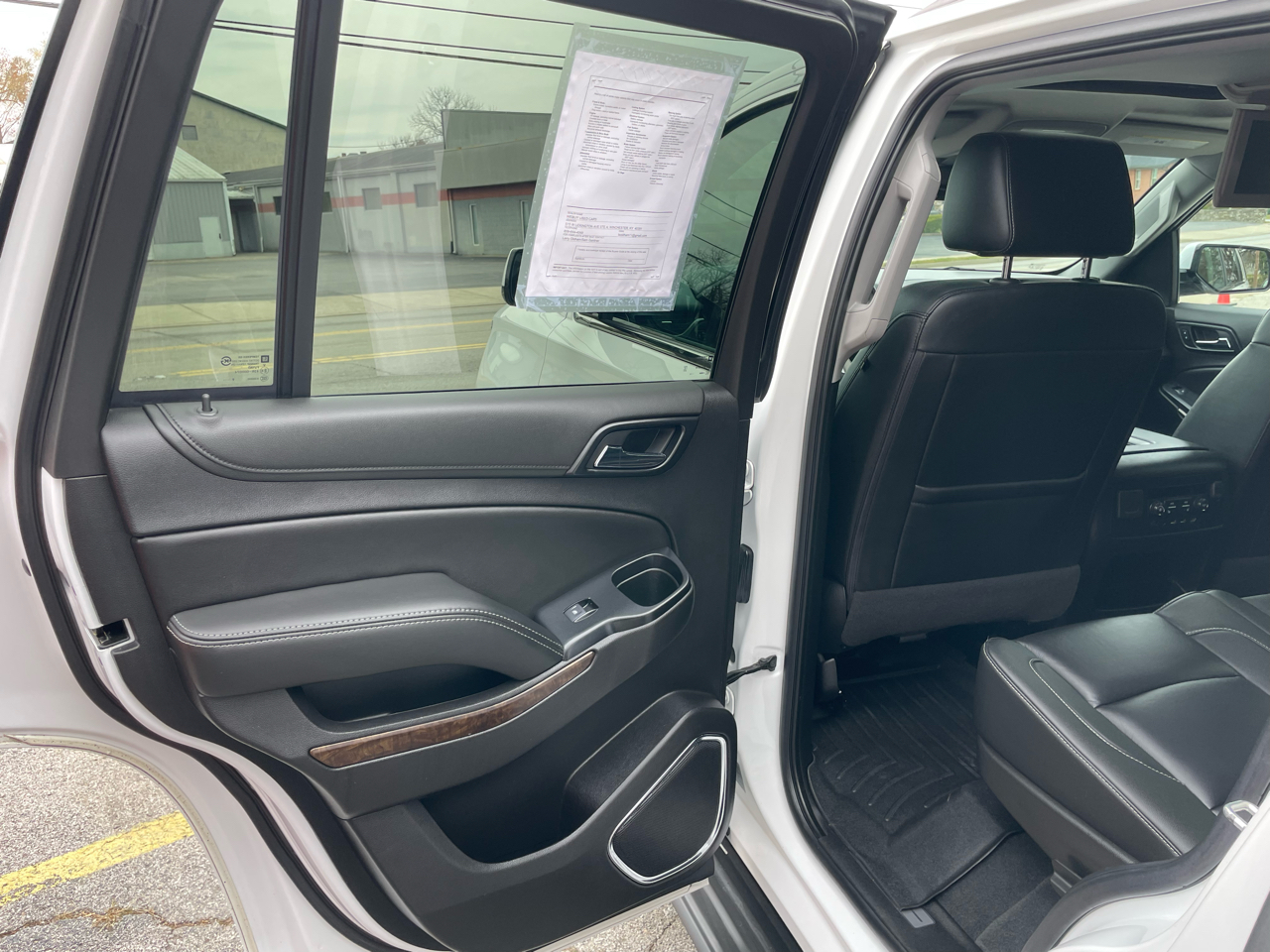 Chevrolet Tahoe 4WD 4dr LT 2020