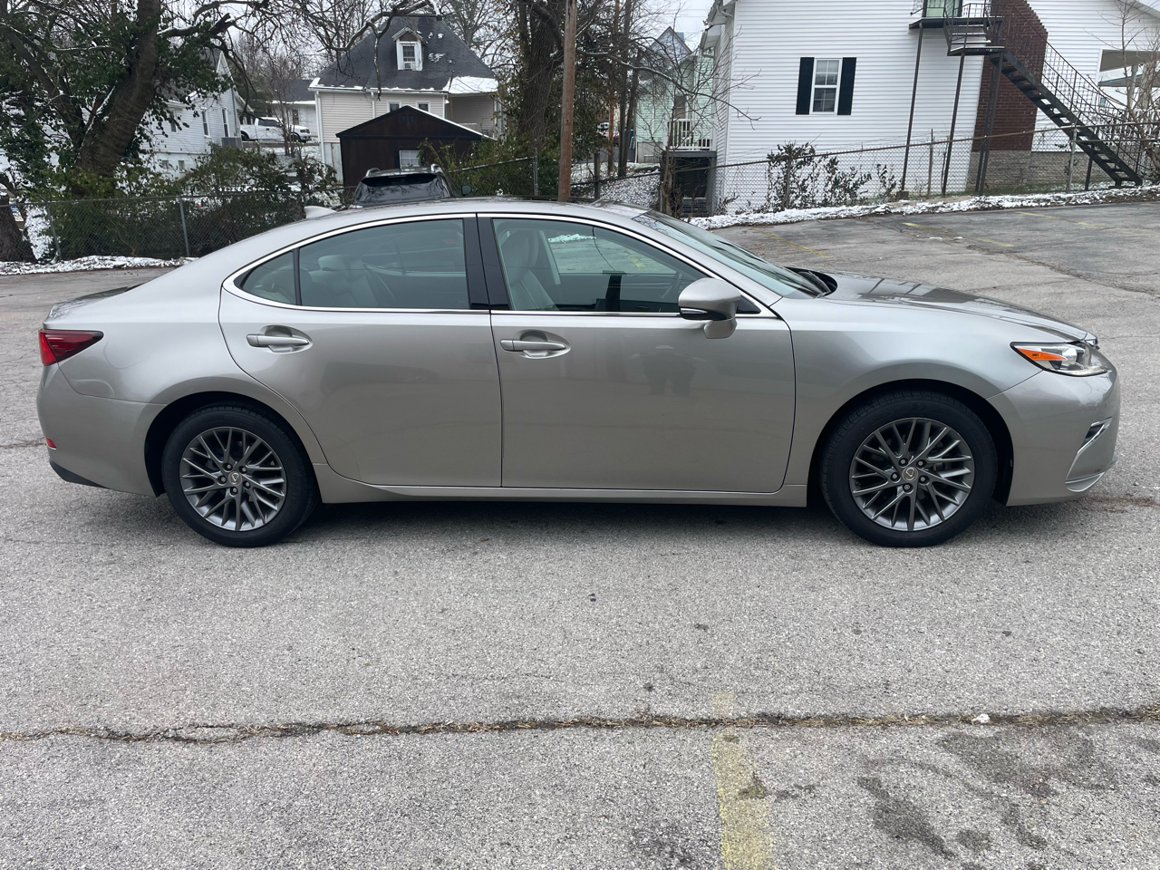 Lexus ES ES 350 FWD 2018