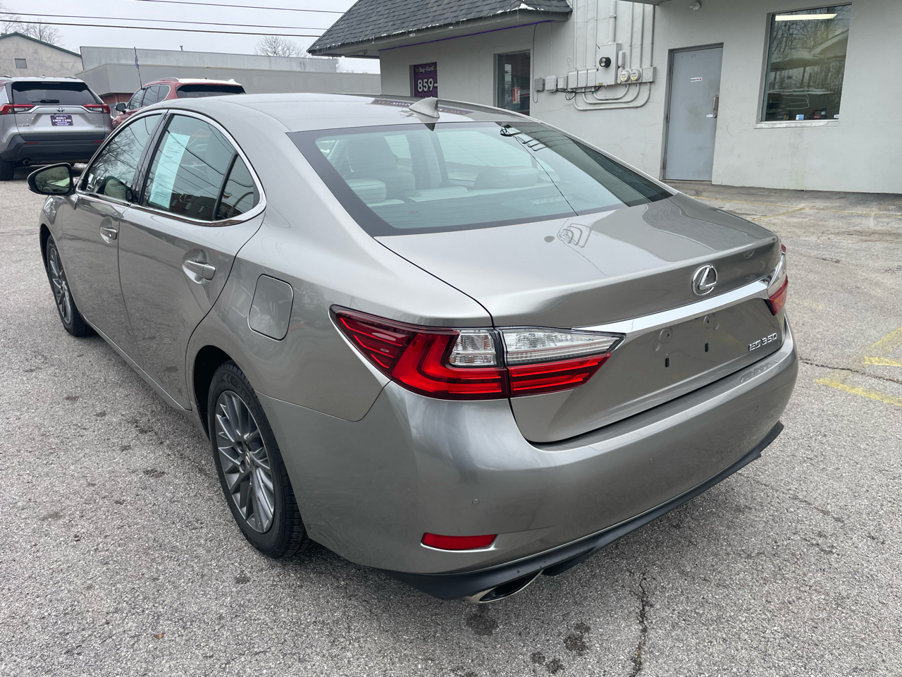 Lexus ES ES 350 FWD 2018