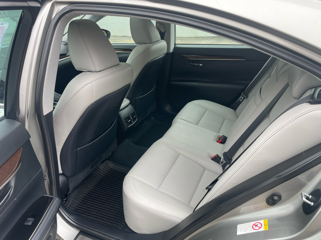 Lexus ES ES 350 FWD 2018