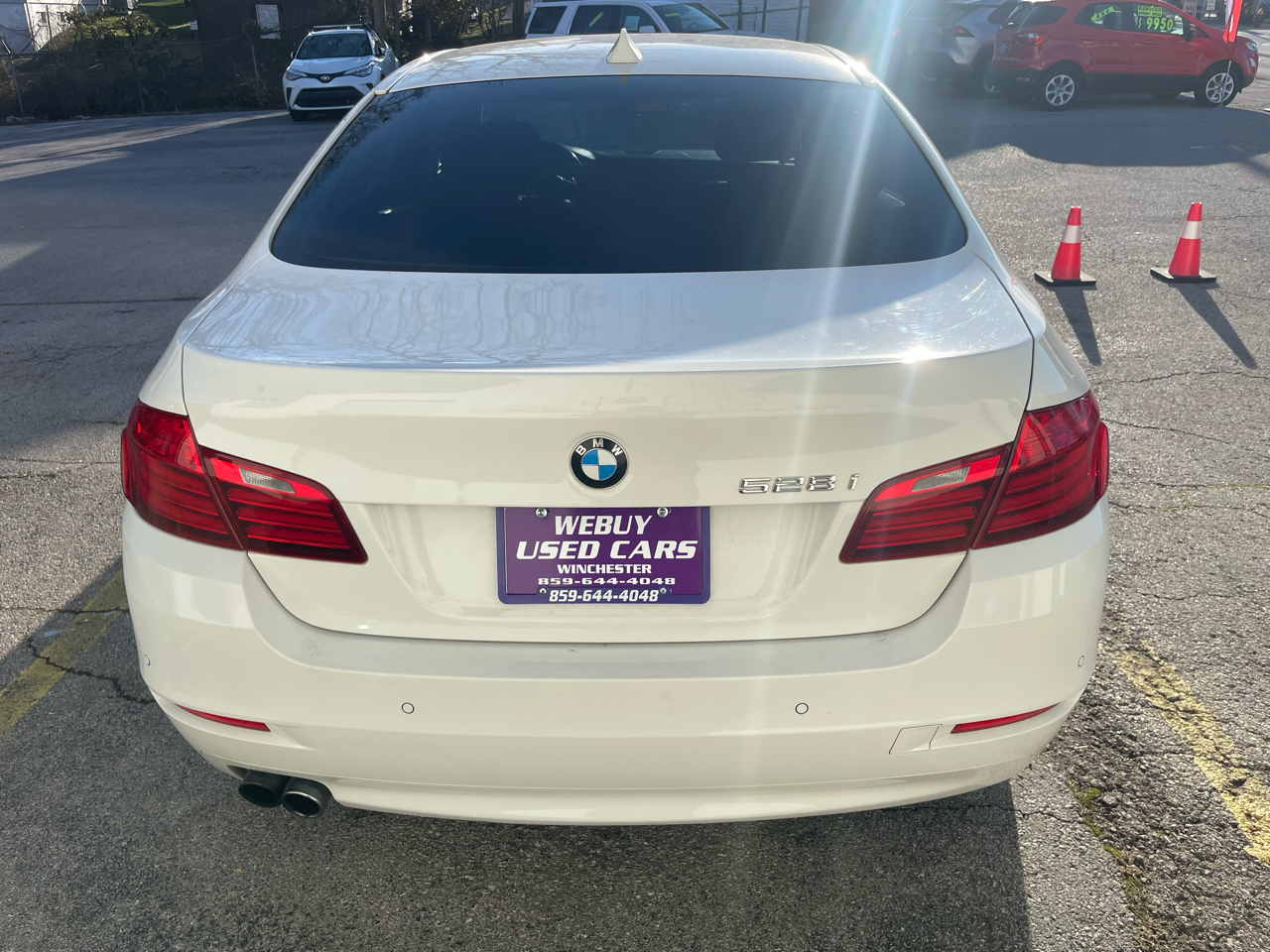 BMW 5 Series 4dr Sdn 528i RWD 2016