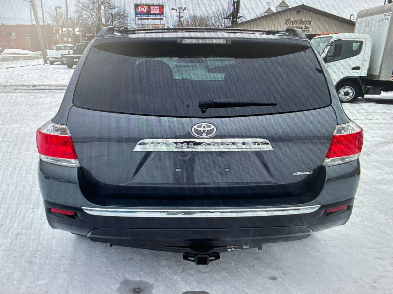 Toyota Highlander 4WD 4dr V6 Limited (Natl) 2012