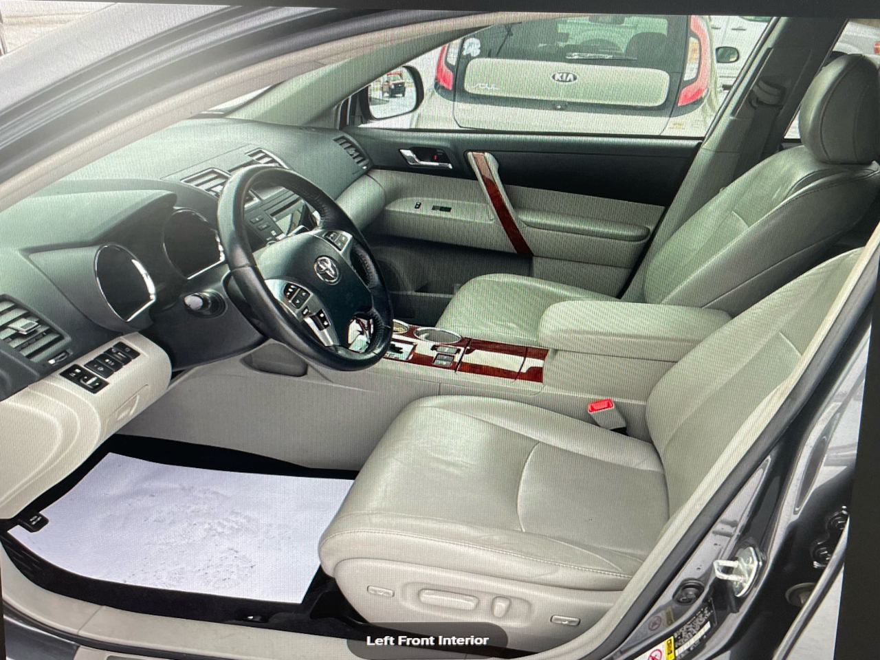 Toyota Highlander 4WD 4dr V6 Limited (Natl) 2012